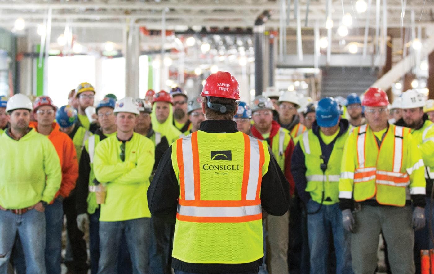 Expert Insights from a Manhattan Construction Manager: Shaping Urban Landscapes