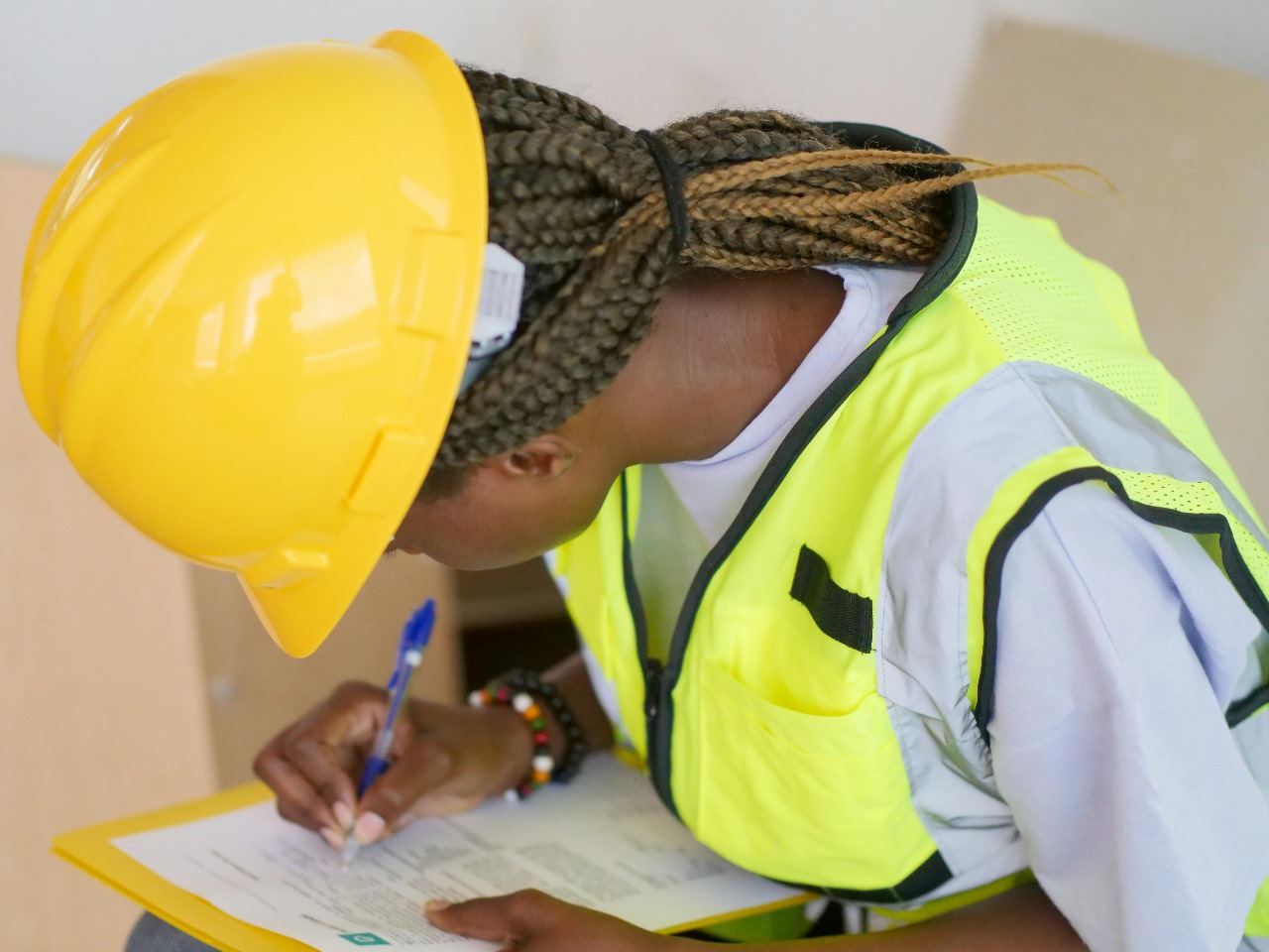 How Electrician Apprenticeship Hawaii Supports Free Enterprise Principles